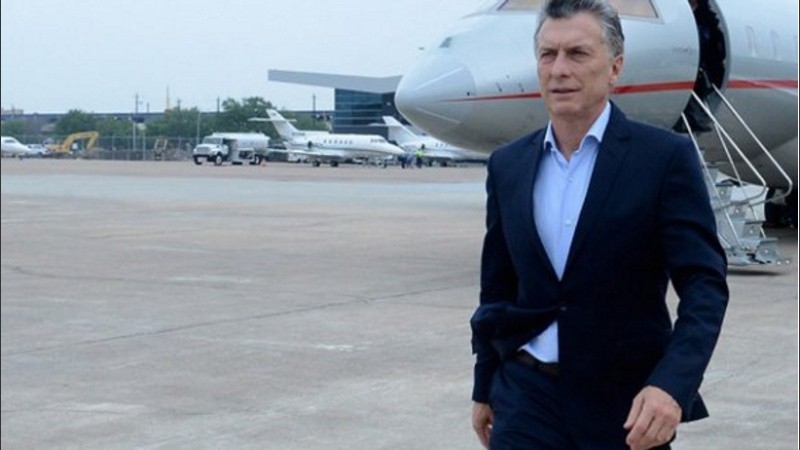 El avión presidencial arribó al aeropuerto Islas Malvinas pasadas las 9.