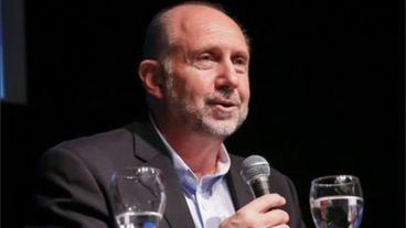 Perotti asume como gobernador el miércoles.