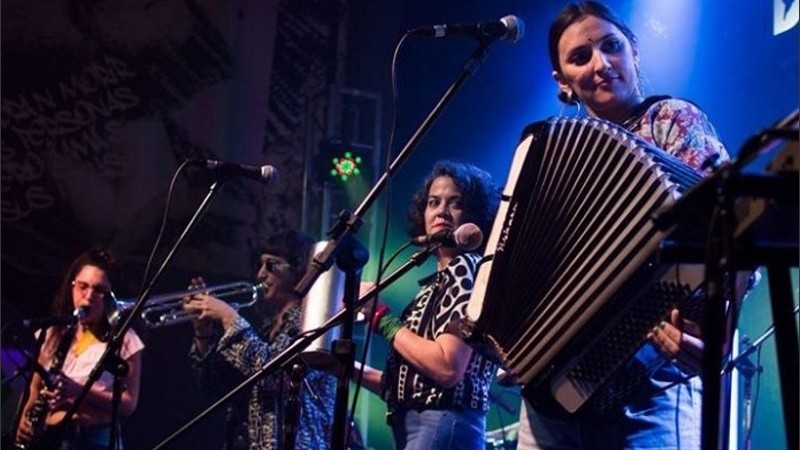 Las Chiquita Machado.