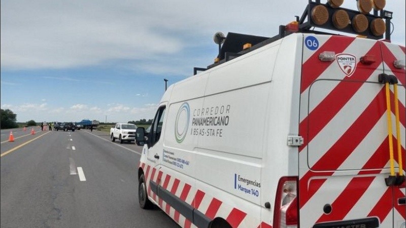 El tránsito se cortó sobre la ruta A012 debido al choque. 