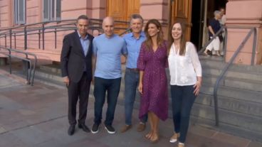 Macri junto a Pichetto, Larreta, Awada y Vidal.