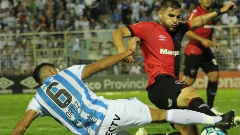 Fernández ante Ortiz. Un partido de pierna fuerte.