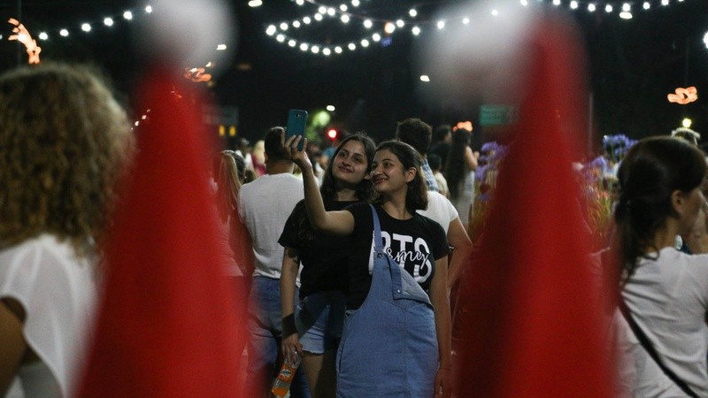 Hubo espectáculos de acceso libre y gratuito en Pellegrini y Oroño.