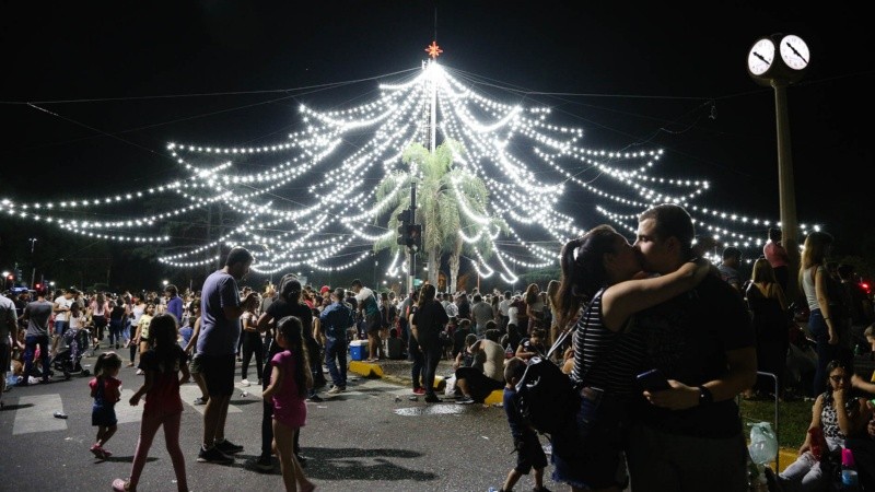 Hubo espectáculos de acceso libre y gratuito en Pellegrini y Oroño.