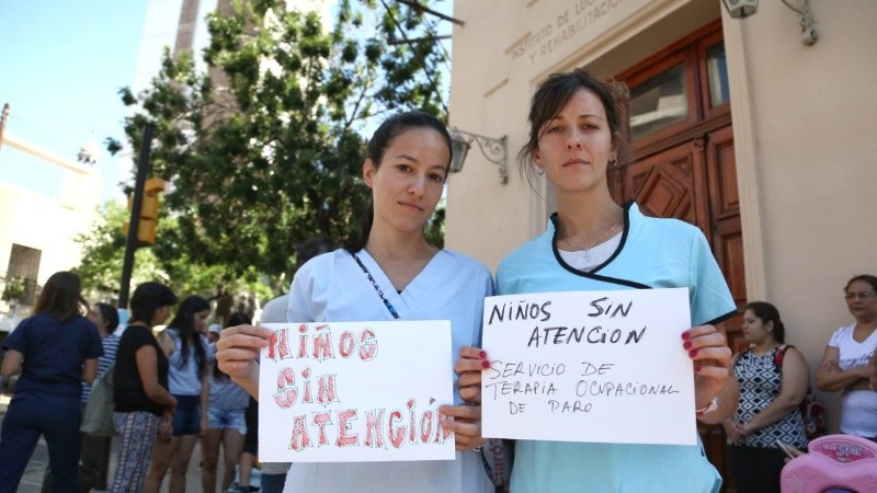 Reclaman el reinicio de los tratamientos. 