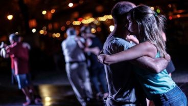 Música y milonga para inaugurar la nueva pista.