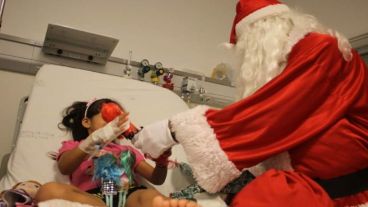 Los juguetes recolectados por Armonía Solidaria son distribuidos en los hospitales de Niños Víctor J. Vilela y Zona Norte.