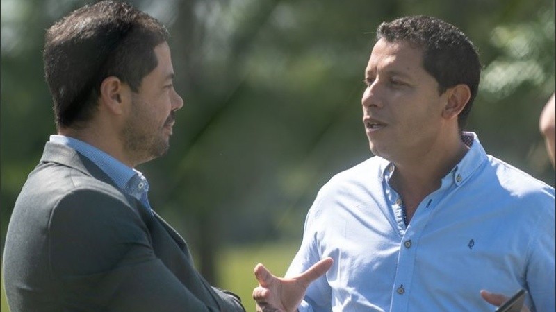 El Mono Gordillo junto a Rodolfo Di Pollina, el presidente.