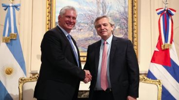 Fernández y Díaz-Canel coincidieron en incrementar el intercambio entre países.