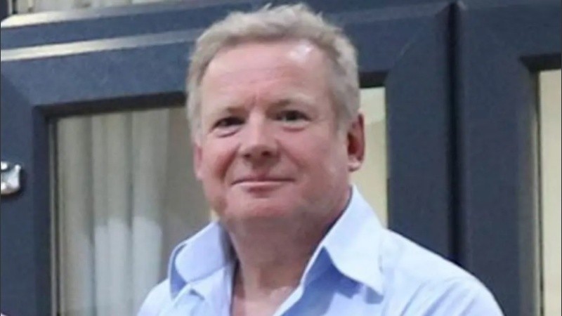 Gibbard tenía 50 años. 