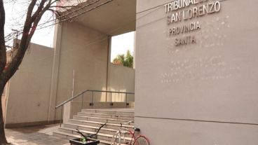 La Justicia sanlorecina decidió quitarle la responsabilidad parental a un hombre.