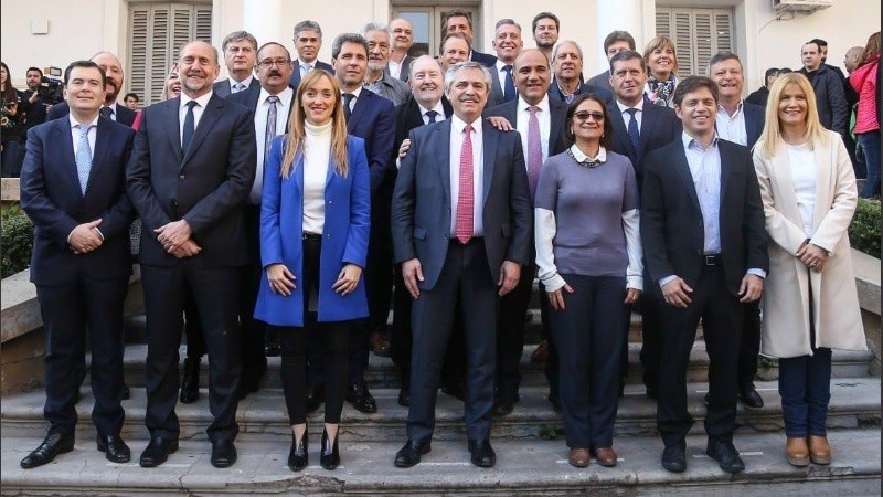 Fernández se reunirá con los gobernadores para hacerles el anuncio. 