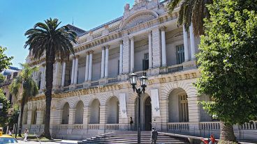 Las charlas se realizarán el 13 de febrero a las 10:30 y el 17 de febrero a las 19.