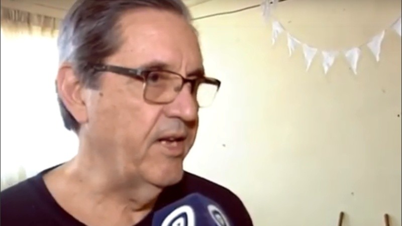 El Padre Daniel Siñeriz está al frente de la parroquia de J. J. Pérez al 2800.