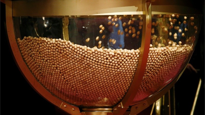 La mujer celebró en vivo que le tocó parte del premio de Navidad.