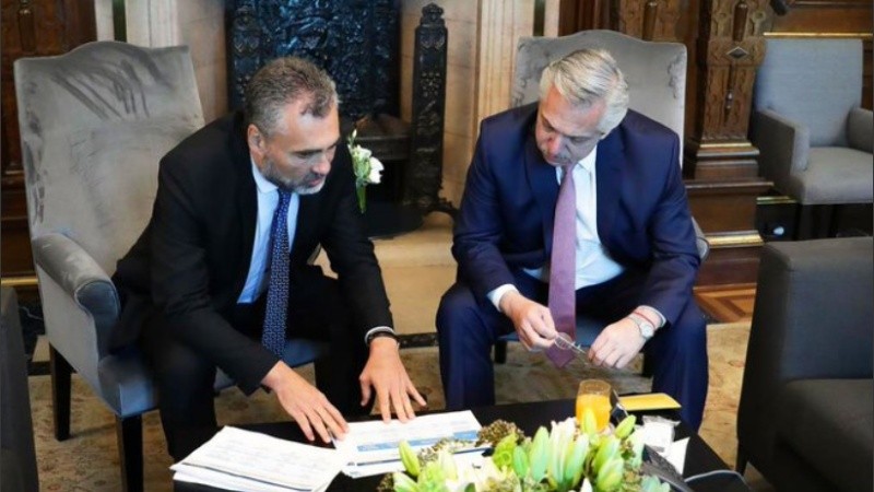 Vanoli seguiría formando parte del gobierno, no se sabe dónde aún.