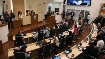 Los concejales se disponían a debatir el presupuesto.