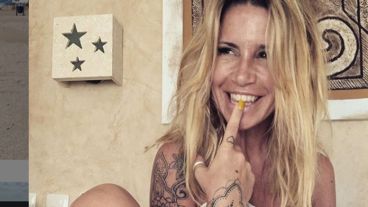 Peña descansa en México junto a su marido.