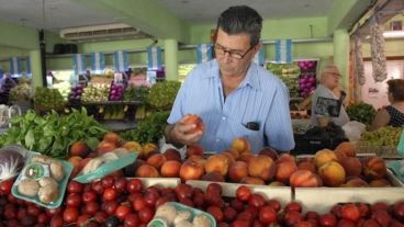 Las frutas y verduras deberán ser inspeccionadas todas las semanas.