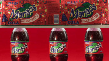 La medida es por la gaseosa cola por 2,25 litros de Manaos-Felices Fiestas.