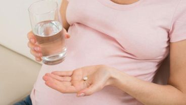 Se puede complementar la suplementación con una dieta en base a vegetales de hoja verde.