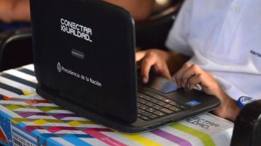 El gobierno trabaja en el regreso del programa Conectar igualdad.