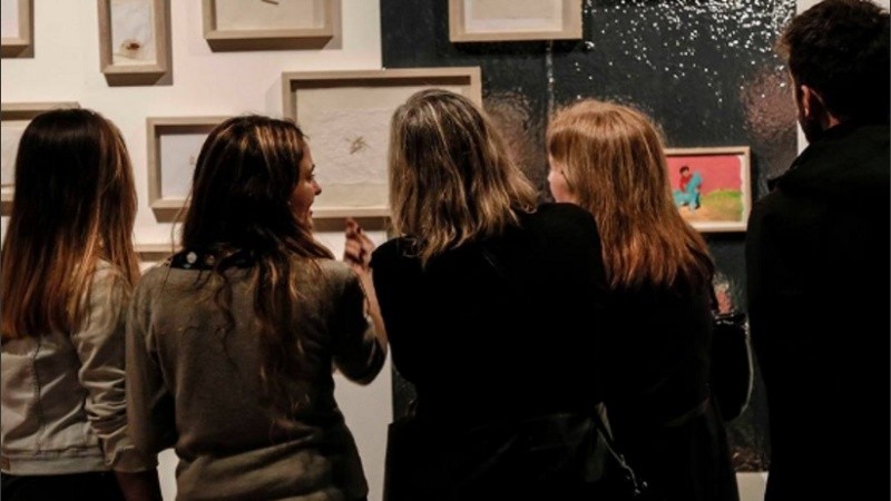La 4° MicroFeria de Arte Rosario se realizará en el Centro de Expresiones Contemporáneas, del 12 al 14 de marzo.