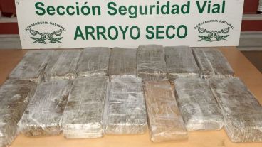 La encomienda tenía ladrillos de marihuana.