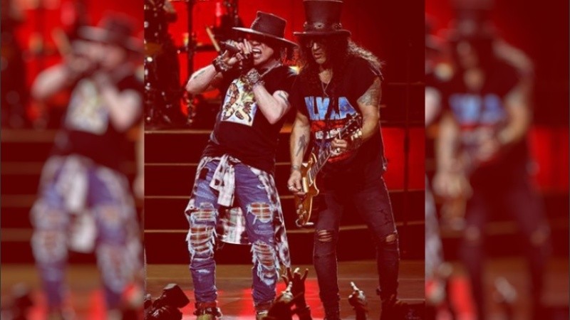 Axel Rose y Slash, voz y primera guitarra de Guns N'Roses