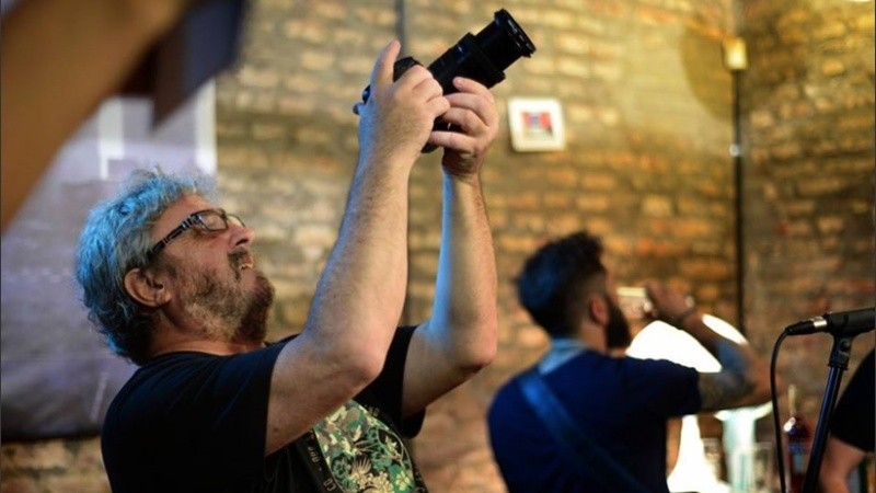 Molina no se encuentra en la ciudad y sufrió el robo en la vivienda.