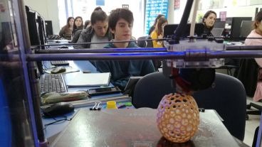 Los cursos comienzan en marzo y duran cuatro meses.