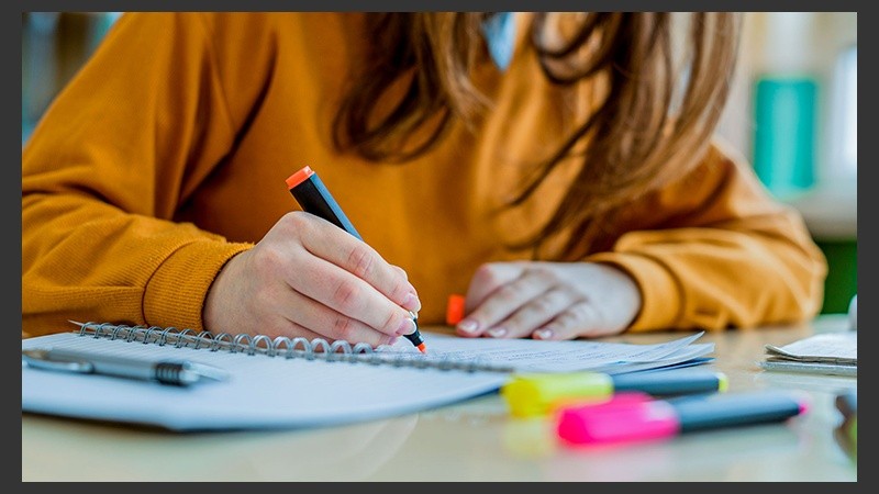 Si se quiere mejorar el rendimiento académico se debe conocer en qué momento del día uno es más productivo.