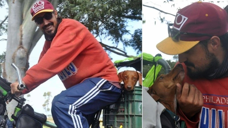 Nicolás llevaba de viaje a su perro salchicha en bicicleta.
