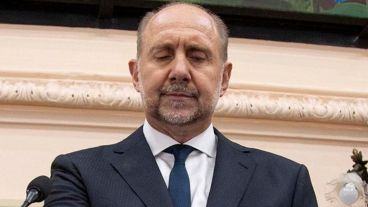 Perotti anunció la medida para los próximos 6 meses.