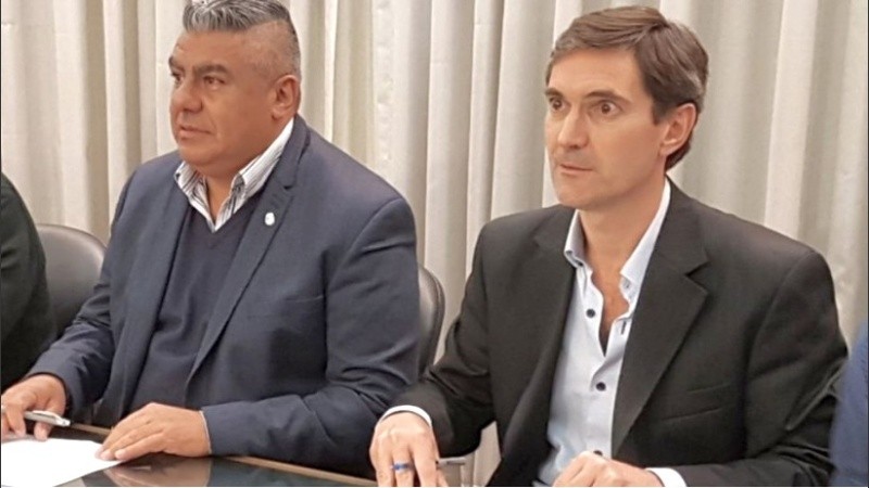 Chiqui Tapia y Mariano Elizondo, presidentes de AFA y Superliga, respectivamente.