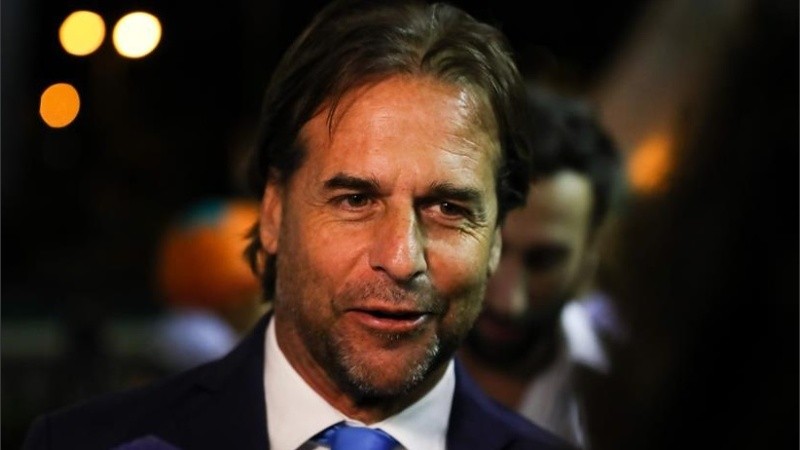 El presidente electo de Uruguay quiere que varios argentinos se muden a su país.