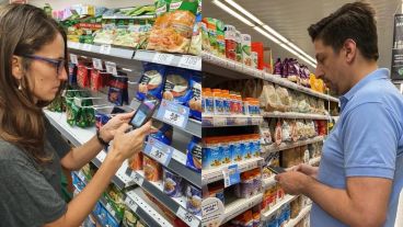 Gómez Alcorta y Trotta controlando los precios.