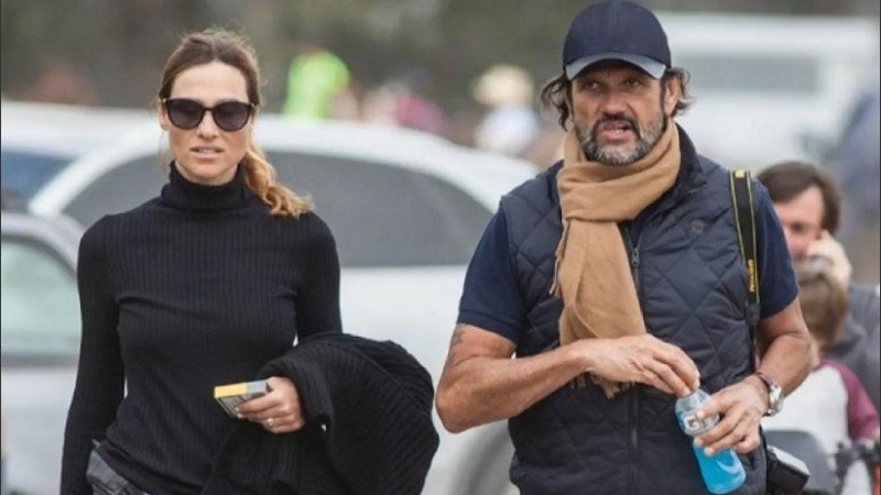 Bernasconi aseguró que se encontraba junto al dueño de la marca Etiqueta Negra cuando sintieron un estruendo.