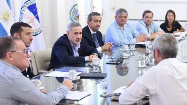 Sain y Javkin en un encuentro para coordinar políticas de seguridad.