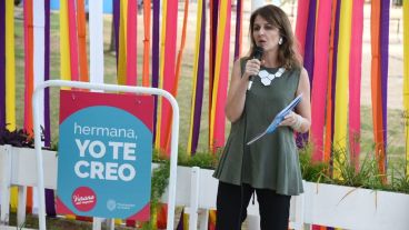 La secretaria de Género y Derechos Humanos, Mariana Caminotti, presentó la iniciativa.