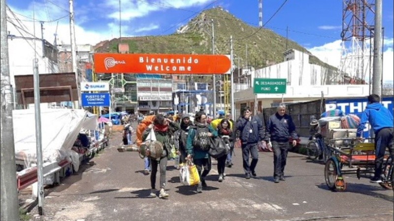 Migraciones dispuso la expulsión de los cinco extranjeros en total.