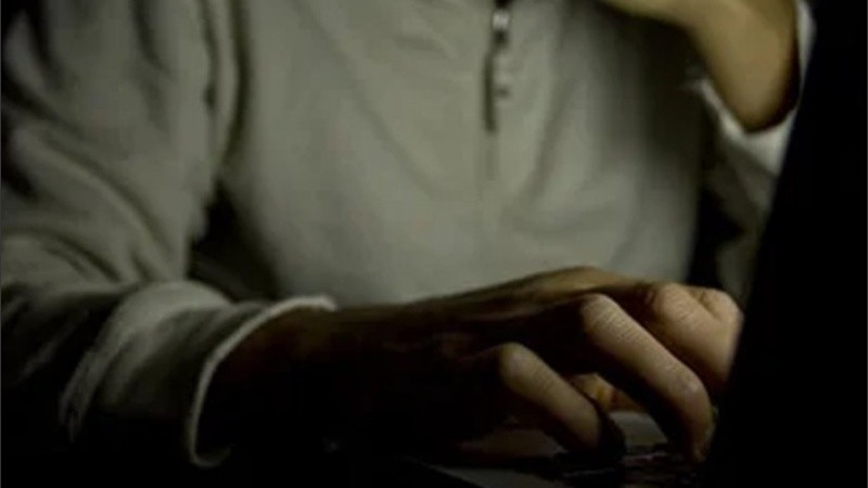 El hombre pidió dinero al sitio a modo de resarcimiento.