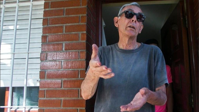 El jubilado asaltado en La Plata. 