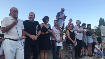 El diputado Del Cerro y el concejal Cardozo, de Cambiemos, encabezaron el acto.