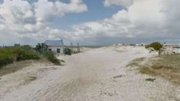 En el mismo balneario, fue asesinada Lola Chomnalez.