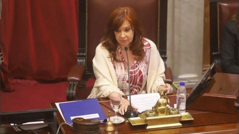 Cristina Kirchner ejercerá la presidencia, pero no pisará la Casa Rosada.