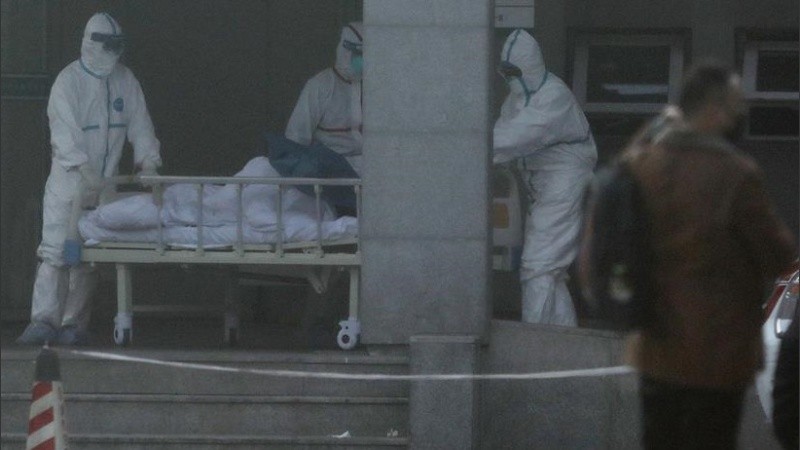 Las autoridades sanitarias chinas están en alerta por la nueva enfermedad.
