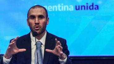 Martín Guzmán ya recibió la negativa de los bonistas.