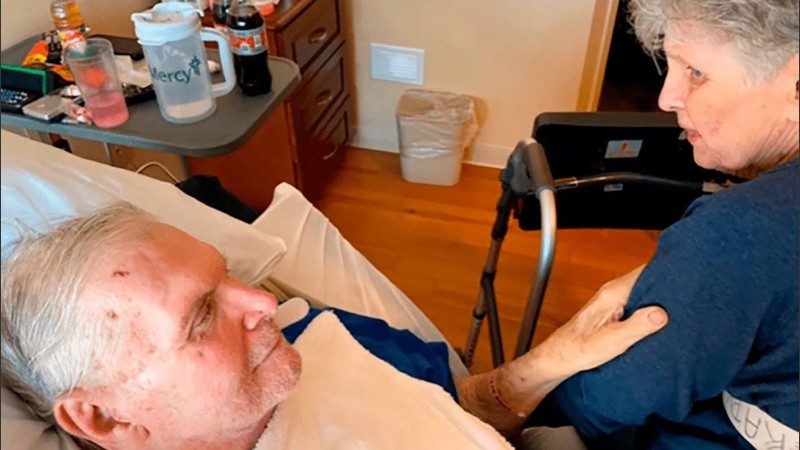 La pareja murió con pocas horas de diferencia.