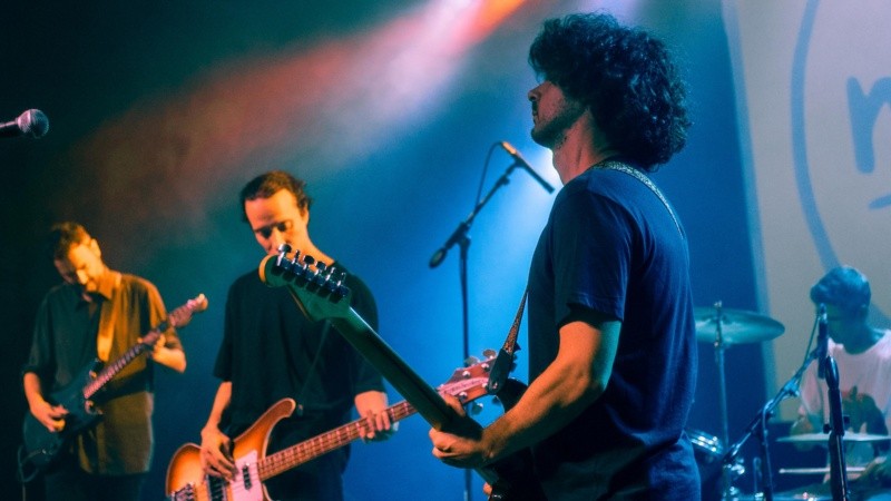 El grupo rosarino Aguas Tónicas.